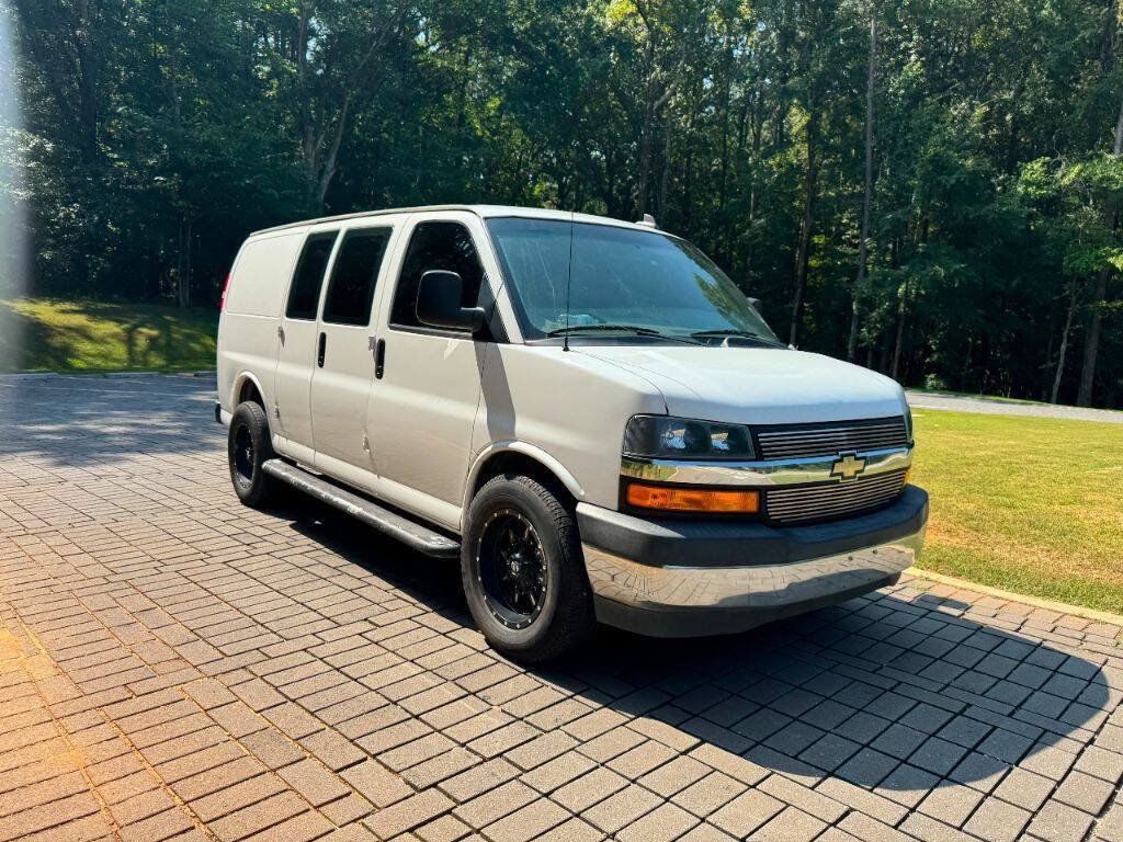 Used 2019 Chevrolet Express 2500 w/ Driver Convenience Package RWD image 1