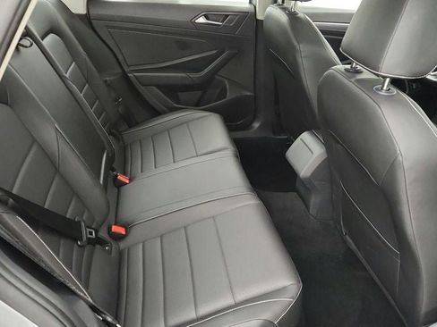 Used 2024 Volkswagen Jetta SE image 24