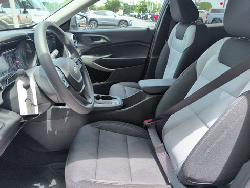 New 2026 Chevrolet Trax LS w/ LS Convenience Package FWD image 13