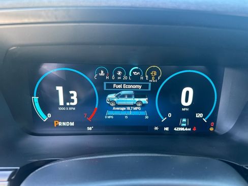 Certified 2023 Ford F150 Lariat w/ Equipment Group 502A High image 28