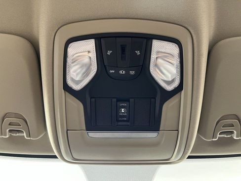 Used 2020 RAM 2500 Tradesman AWD/4WD image 32