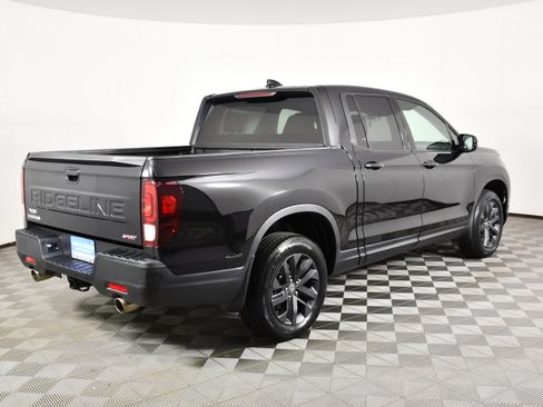 Certified 2025 Honda Ridgeline Sport image 6