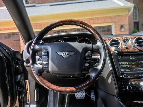 Used 2012 Bentley Flying Spur Flying Spur AWD/4WD image 18