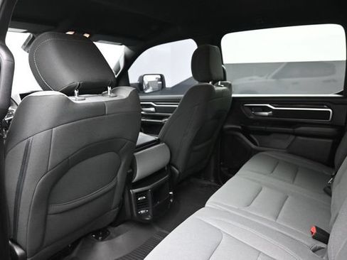 Used 2024 RAM 1500 Big Horn AWD/4WD image 20