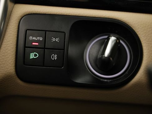 Certified 2023 Porsche Cayenne Coupe AWD/4WD image 28