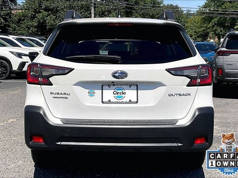 Certified 2024 Subaru Outback Premium w/ Popular Package #1A AWD/4WD image 4