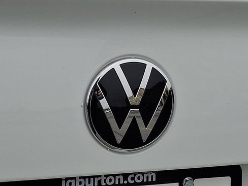 Used 2023 Volkswagen Jetta Sport image 29