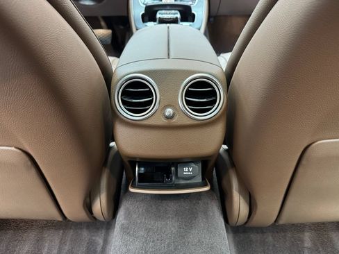 Certified 2019 Mercedes-Benz E 300 4MATIC image 12
