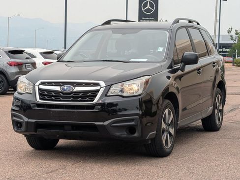 Used 2018 Subaru Forester 2.5i w/ Alloy Wheel Package AWD/4WD image 3