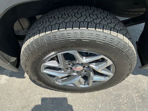 Used 2026 GMC Sierra 1500 SLE w/ Preferred Package RWD image 22