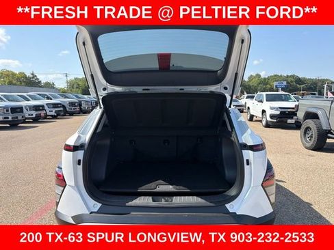Used 2026 Hyundai Kona SEL Premium FWD image 22