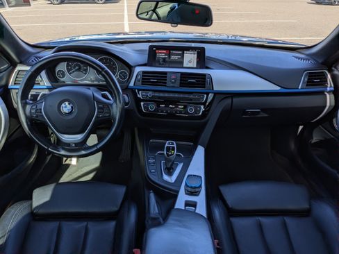 Used 2020 BMW 440i Convertible w/ M Sport Package image 22