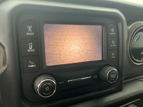 Used 2020 Jeep Wrangler Unlimited Sport AWD/4WD image 20