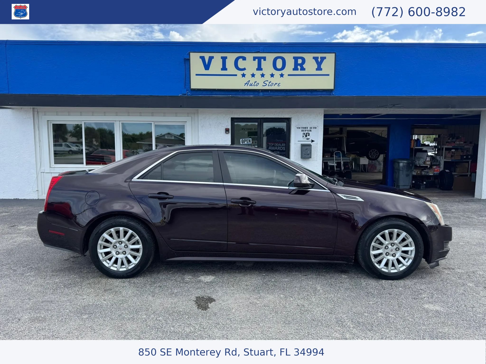 Used 2010 Cadillac CTS Luxury RWD image 10