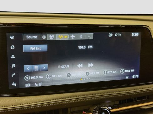 Used 2024 Nissan Ariya AWD image 21
