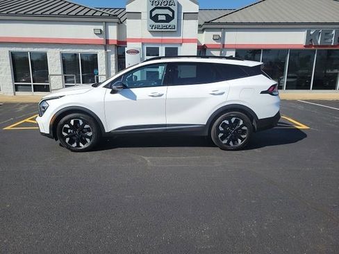 Used 2023 Kia Sportage X-Line w/ X-Line Premium Package image 4