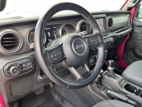 Used 2022 Jeep Wrangler Unlimited Sport image 28