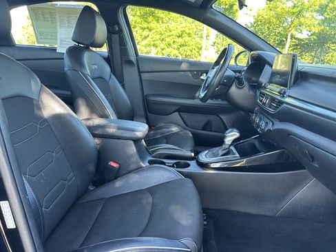 Used 2021 Kia Forte GT-Line FWD image 31