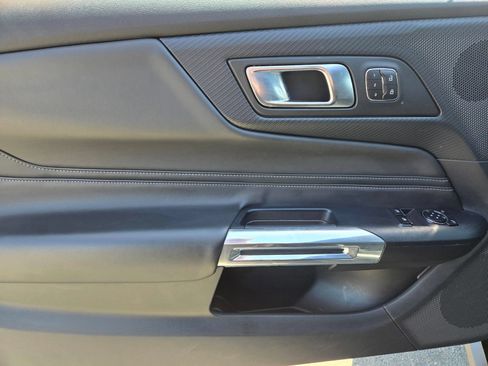 Used 2025 Ford Mustang Premium RWD image 14