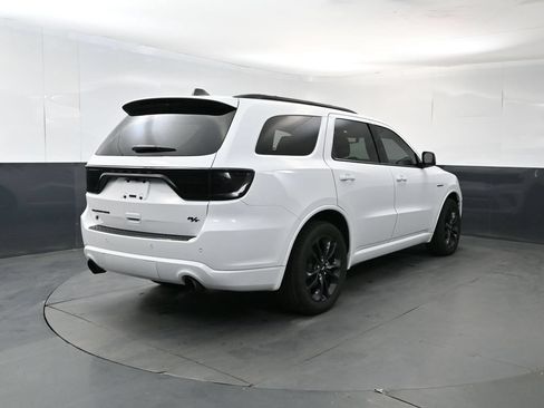 Used 2025 Dodge Durango R/T w/ Blacktop Package AWD/4WD image 5
