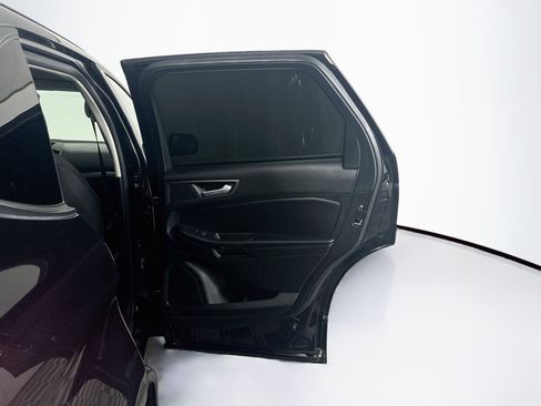 Used 2022 Ford Edge SE w/ Black Appearance Package AWD/4WD image 30