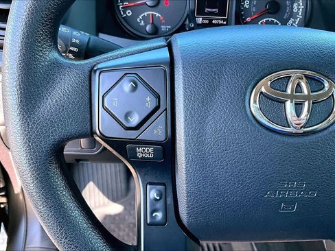 Used 2023 Toyota Tacoma SR AWD/4WD image 23