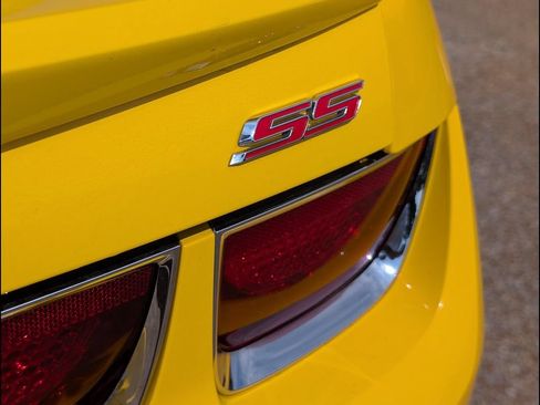 Used 2012 Chevrolet Camaro SS w/ RS Package RWD image 22