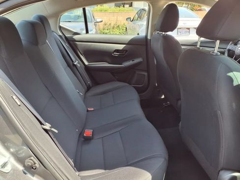 Used 2024 Nissan Sentra S FWD image 24