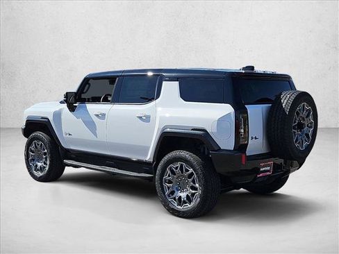 New 2026 GMC Hummer EV SUV AWD/4WD image 9