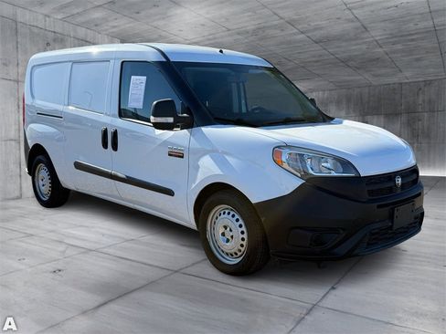 Used 2018 RAM ProMaster City Tradesman image 9