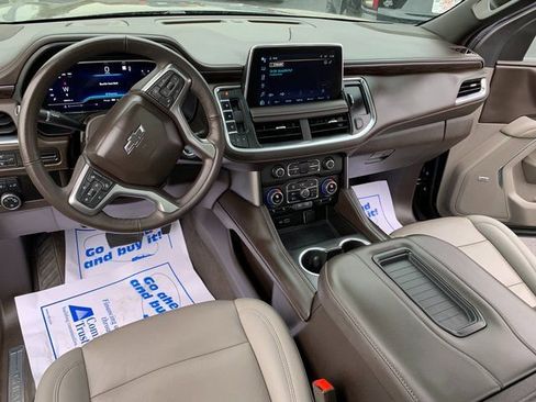 Certified 2022 Chevrolet Tahoe Z71 w/ Luxury Package image 10