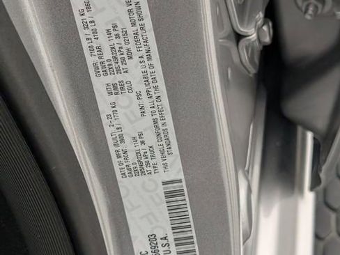 Used 2023 RAM 1500 Limited AWD/4WD image 39