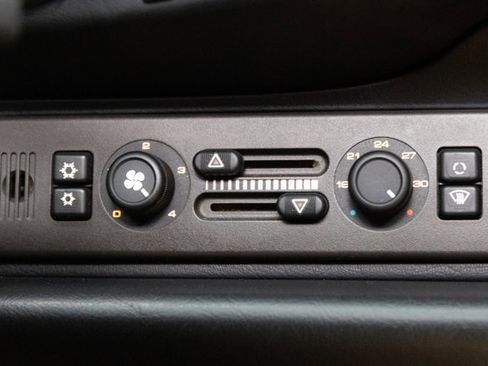 Used 1995 Porsche 911 Carrera image 69