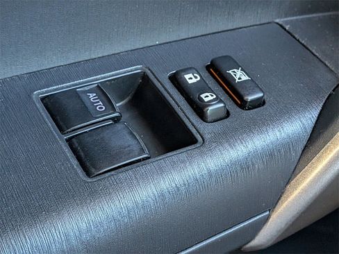 Used 2014 Scion tC Base image 18