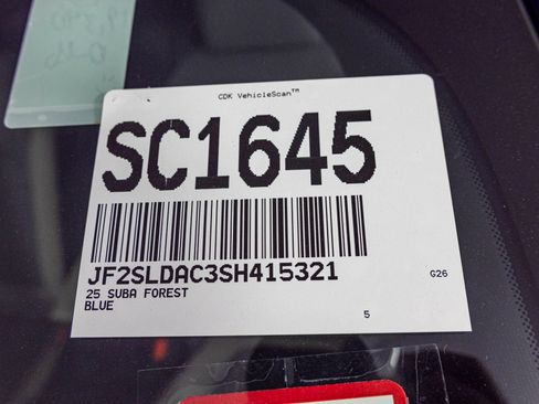 Used 2025 Subaru Forester AWD/4WD image 52