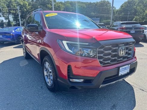 Used 2023 Honda Passport TrailSport image 7