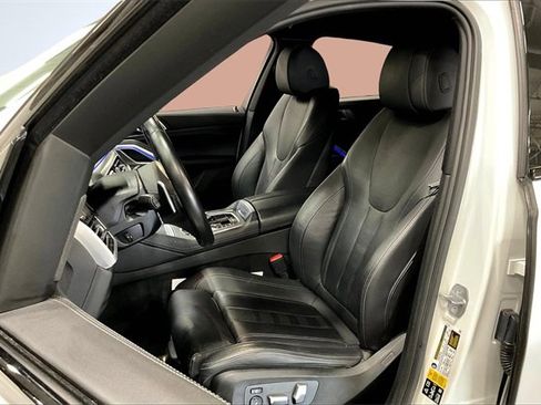 Used 2021 BMW X6 xDrive40i w/ M Sport Package image 25
