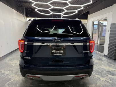 Used 2017 Ford Explorer XLT