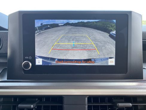 Used 2024 Toyota Tacoma SR5 image 12