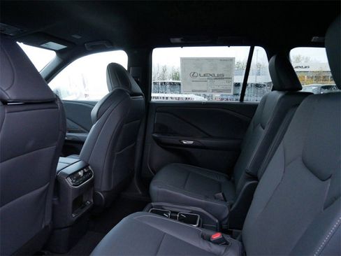 New 2026 Lexus TX 500h AWD image 9