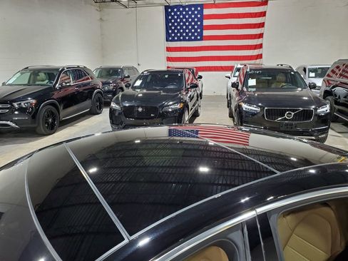 Used 2018 Porsche Panamera Turbo AWD/4WD image 79