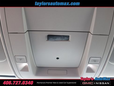 Used 2018 GMC Sierra 3500 SLE AWD/4WD image 21