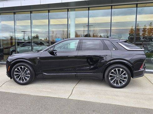 New 2026 Cadillac Lyriq Premium Sport image 2