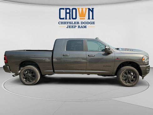Used 2024 RAM 2500 Laramie w/ Night Edition AWD/4WD image 2