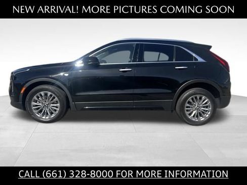 Used 2024 Cadillac XT4 Premium Luxury w/ Active Safety Package FWD image 2