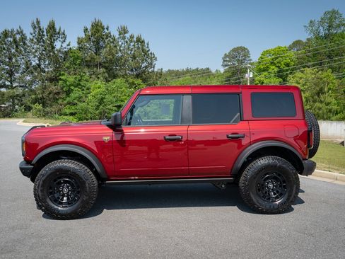 New 2026 Ford Bronco Badlands w/ Sasquatch Package AWD/4WD image 14