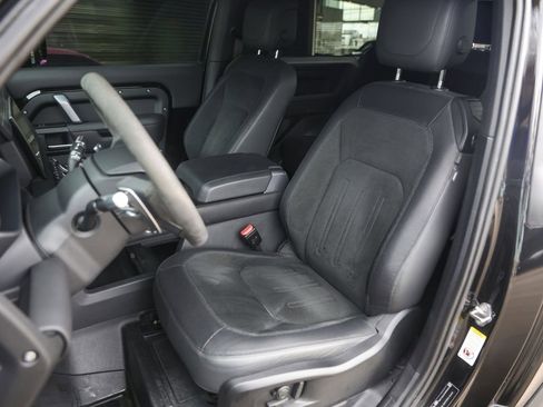 Used 2022 Land Rover Defender 90 V8 image 5