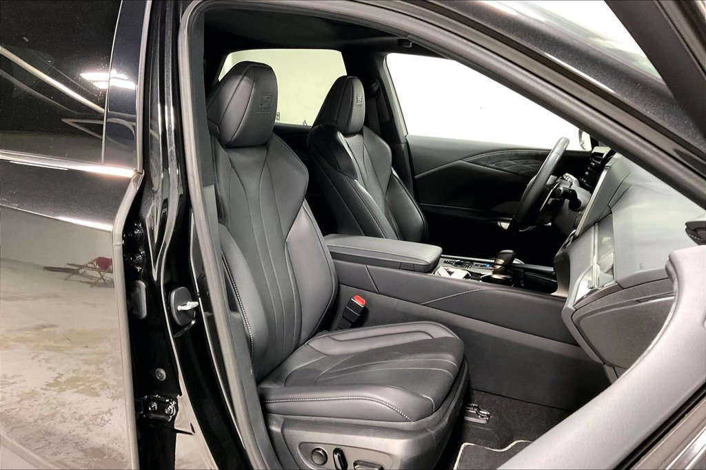Used 2024 Lexus RX 350 F Sport w/ Technology Package AWD/4WD image 9