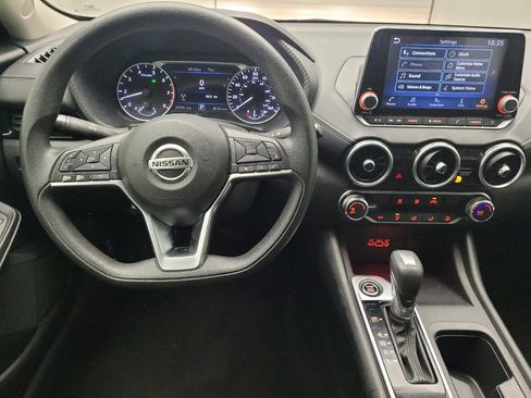 Used 2023 Nissan Sentra SV FWD image 22