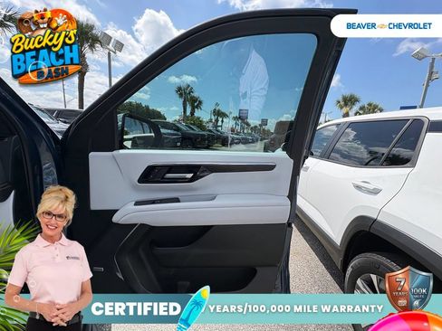 Used 2026 Chevrolet Suburban Premier w/ Sun And Tow Package RWD image 28